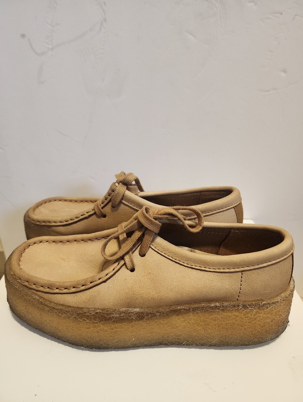 Clarks Originals Classic "Wallabee" Lt. Brown Leather Loafers Sz 6.5/37 Ret.$175